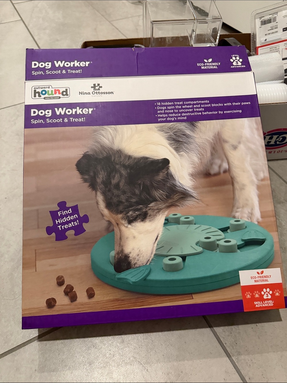 Outward Hound Dog Worker Interactive Treat Puzzle - Teal